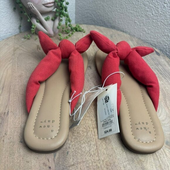 A New Day Red Knot Bow Sandals Size 9 NWT - Picture 3 of 5